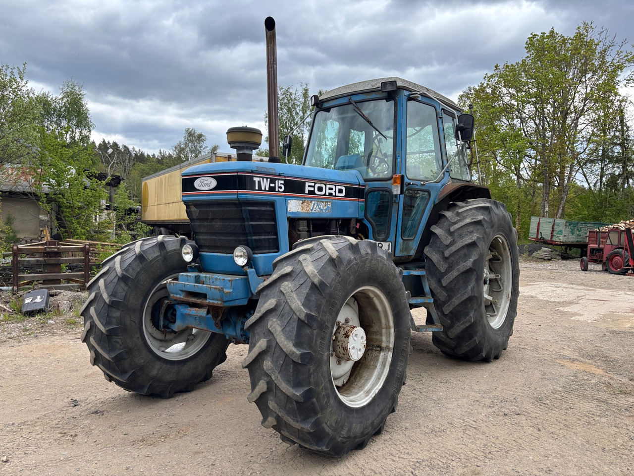 Ford TW-15 - Farm tractor: picture 1 Ford TW-15 - Farm tractor: picture 1