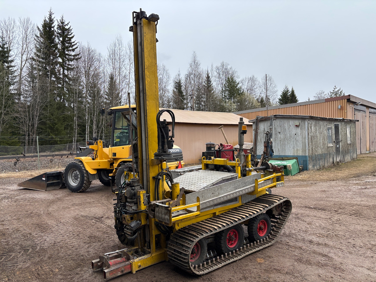 Geotech 604D - Drilling rig: picture 1 Geotech 604D - Drilling rig: picture 1