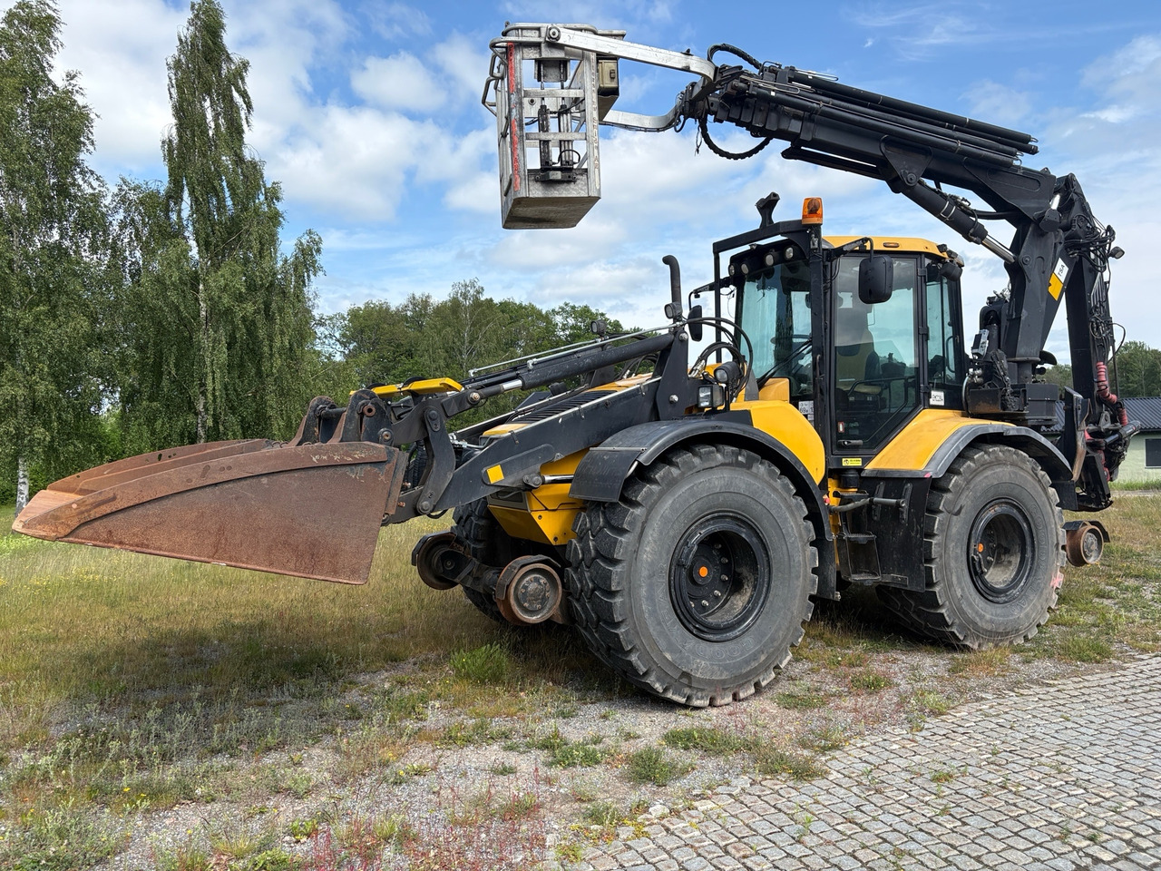 Huddig 1260C - Backhoe loader: picture 1 Huddig 1260C - Backhoe loader: picture 1