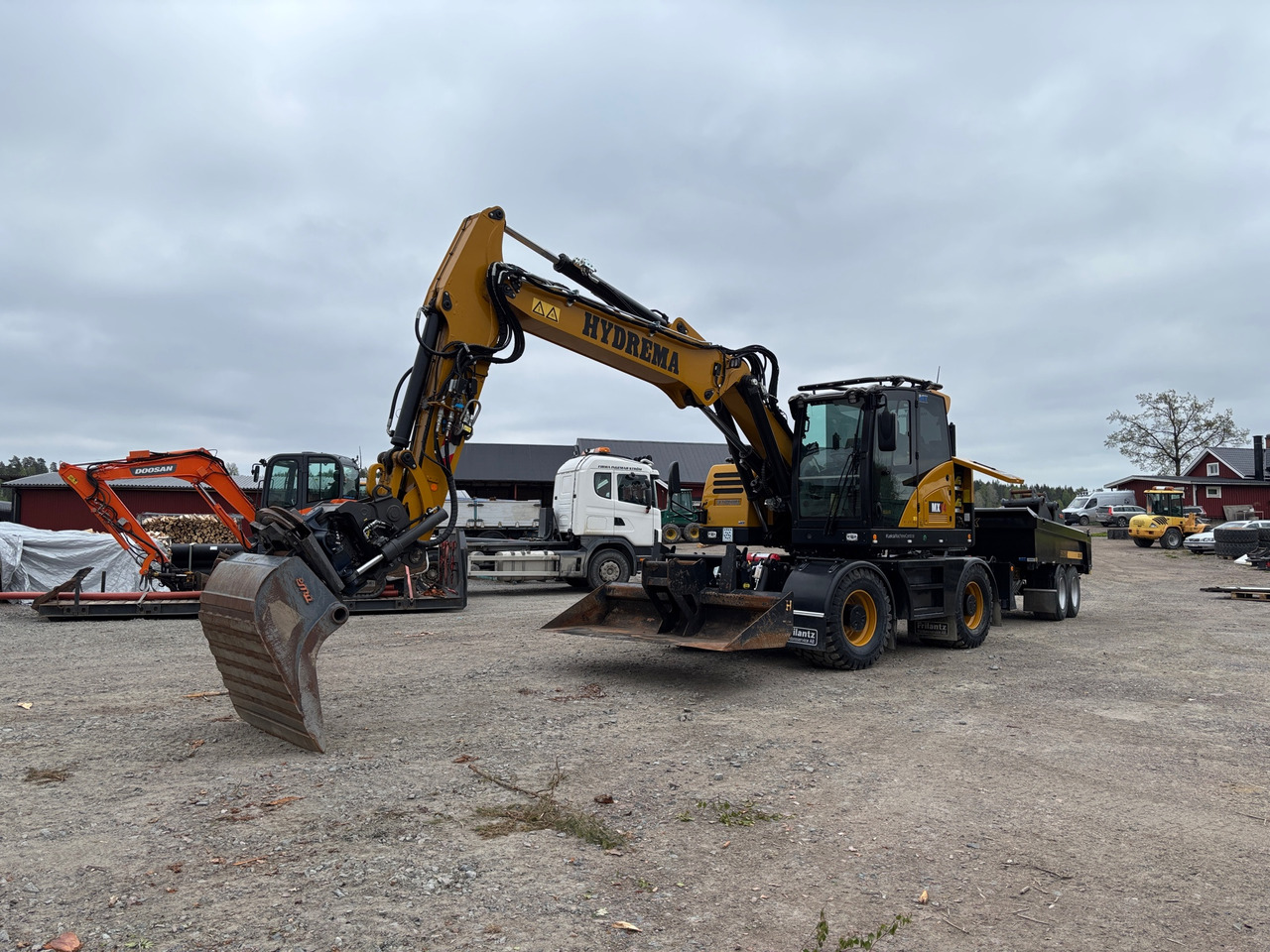 Hydrema MX14G - Excavator: picture 1 Hydrema MX14G - Excavator: picture 1