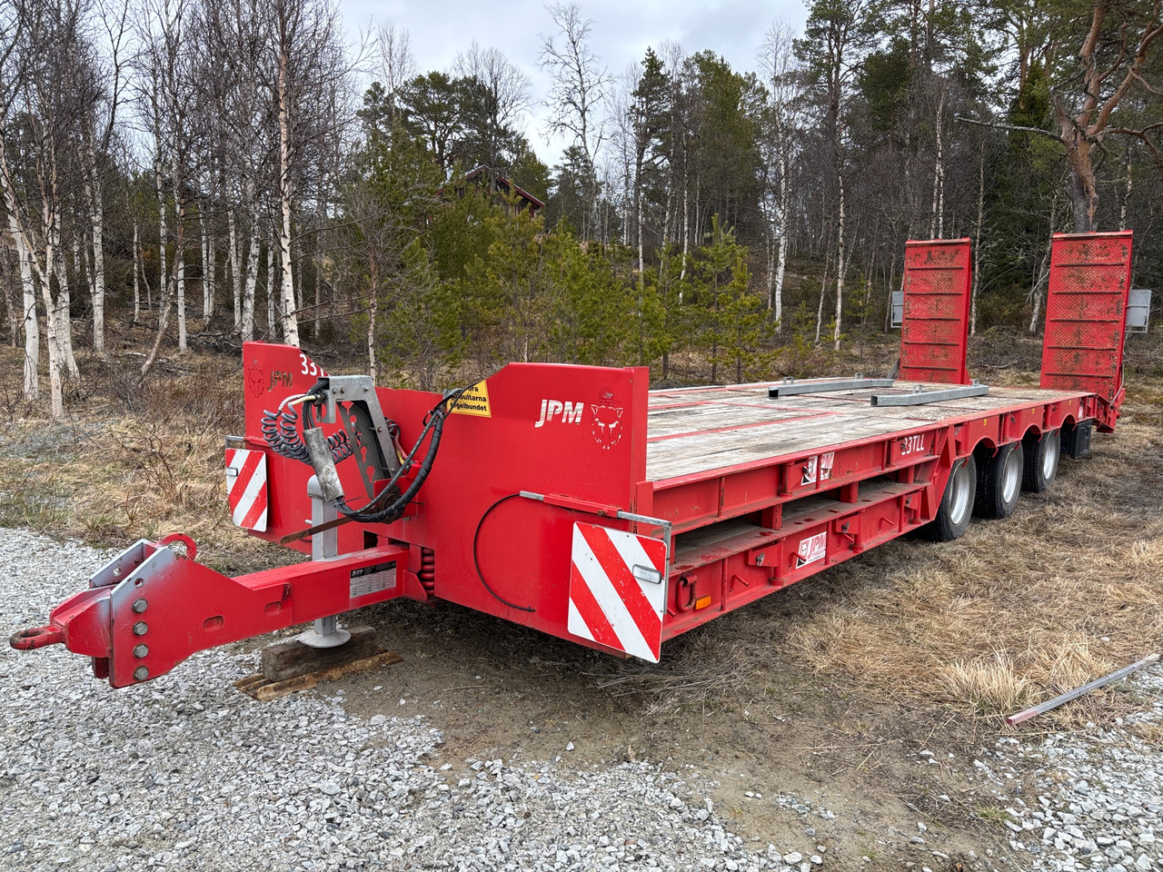 JPM 33TLL - Low loader trailer: picture 1 JPM 33TLL - Low loader trailer: picture 1