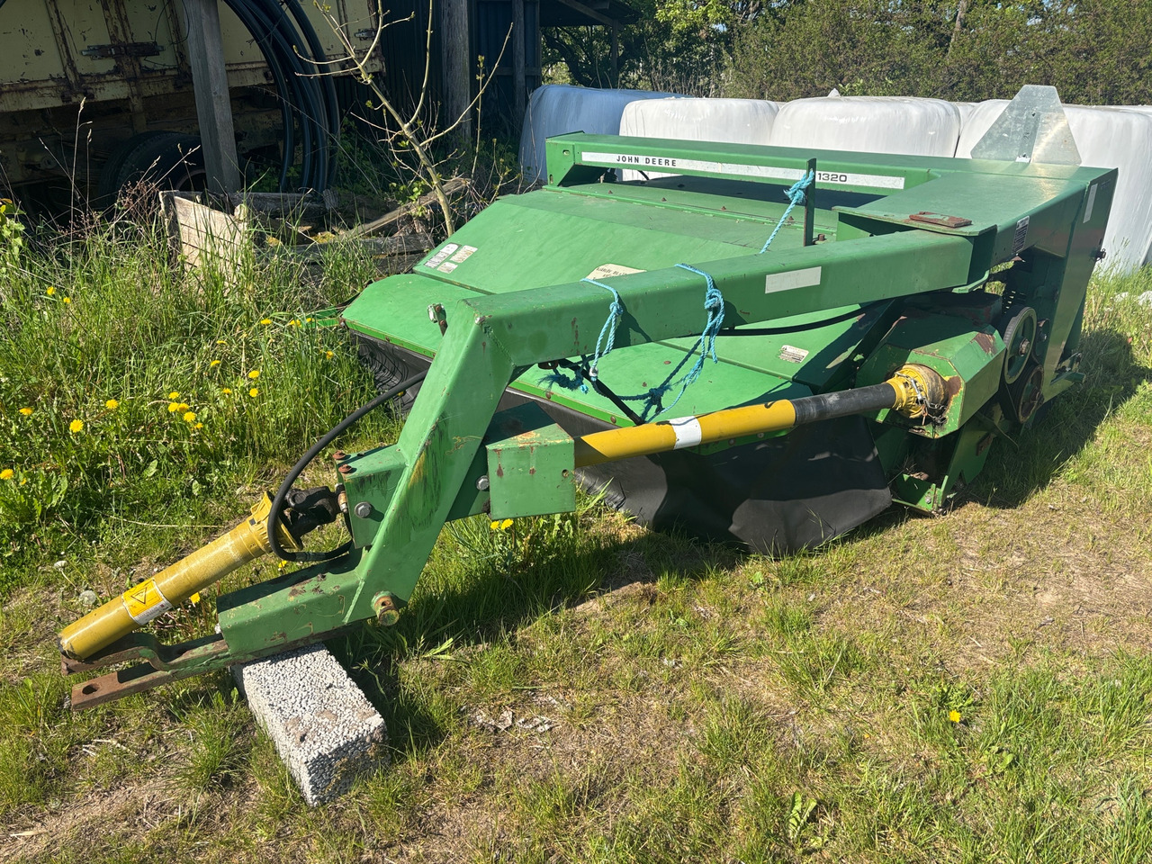 John Deere E 1320 - Flail mower/ Mulcher: picture 1 John Deere E 1320 - Flail mower/ Mulcher: picture 1