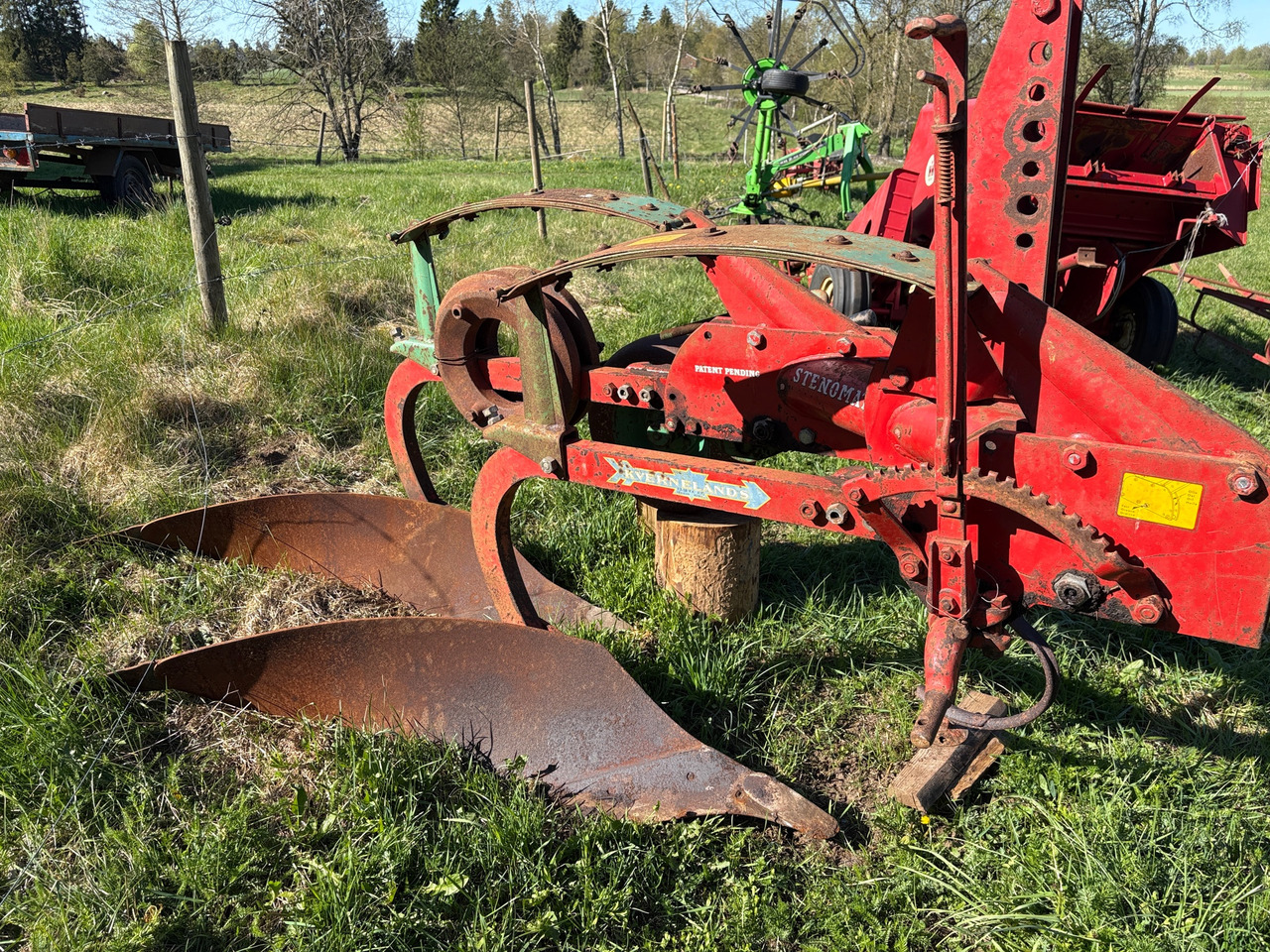 Kverneland Stenomat 14" - Plow: picture 1 Kverneland Stenomat 14" - Plow: picture 1