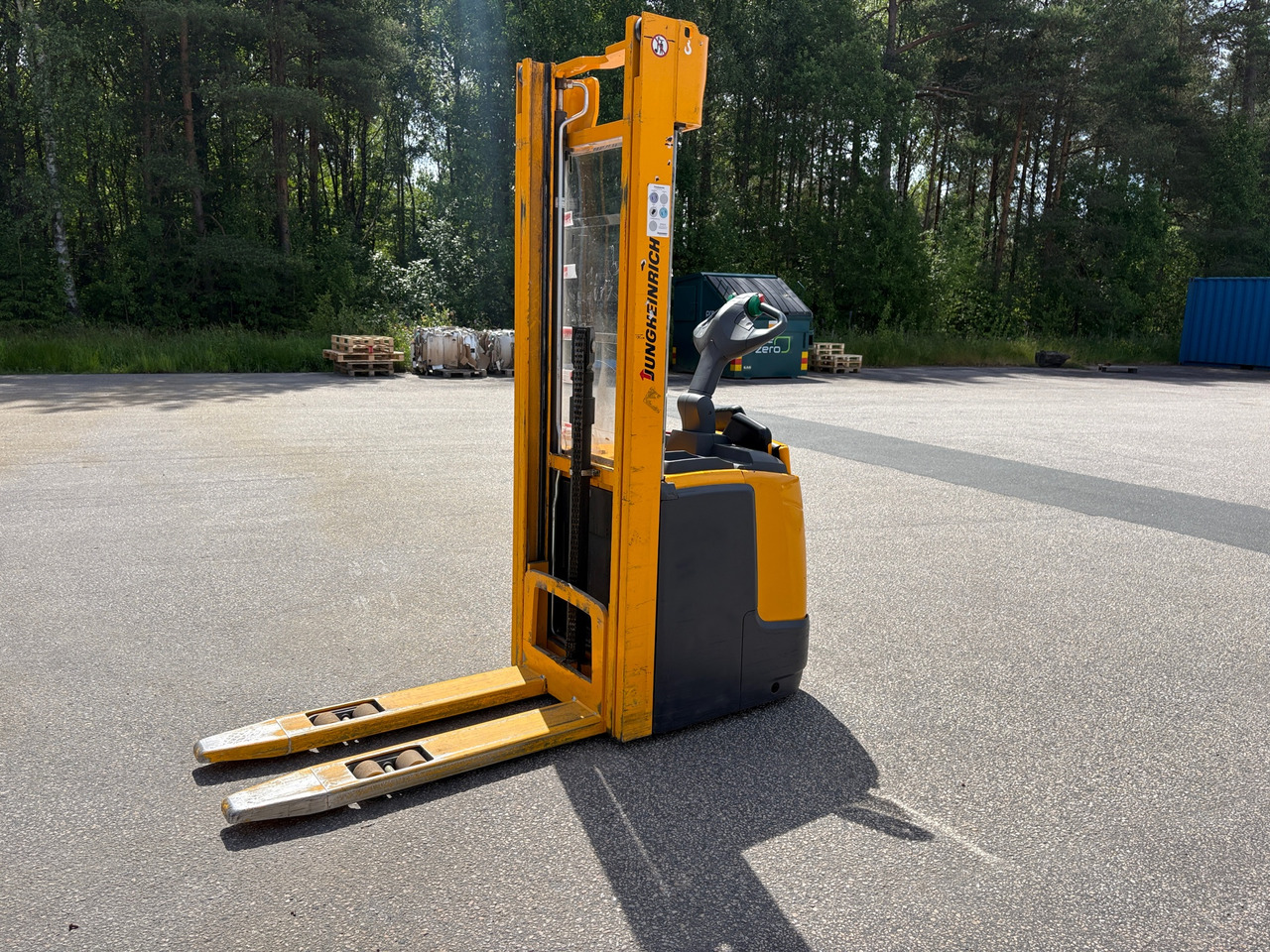 Ljungheinrich ERC214 - Material handling equipment: picture 1 Ljungheinrich ERC214 - Material handling equipment: picture 1