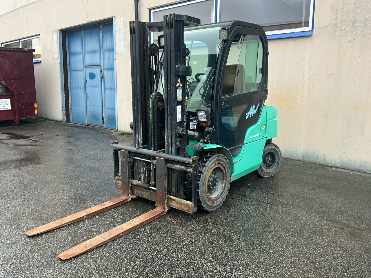 Mitsubishi FD30 N - Material handling equipment: picture 1 Mitsubishi FD30 N - Material handling equipment: picture 1