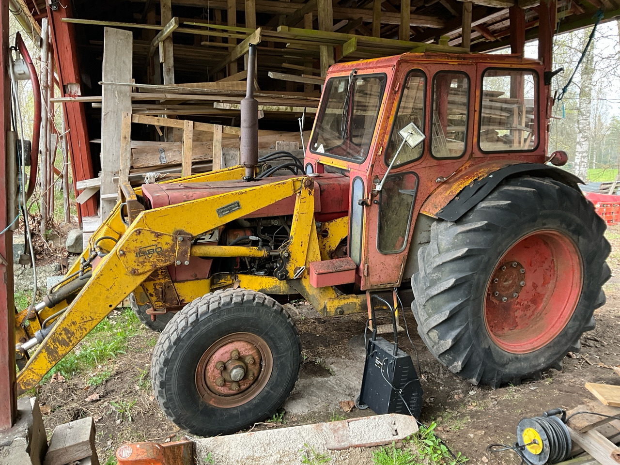 McCormick International 624 - Farm tractor: picture 1 McCormick International 624 - Farm tractor: picture 1