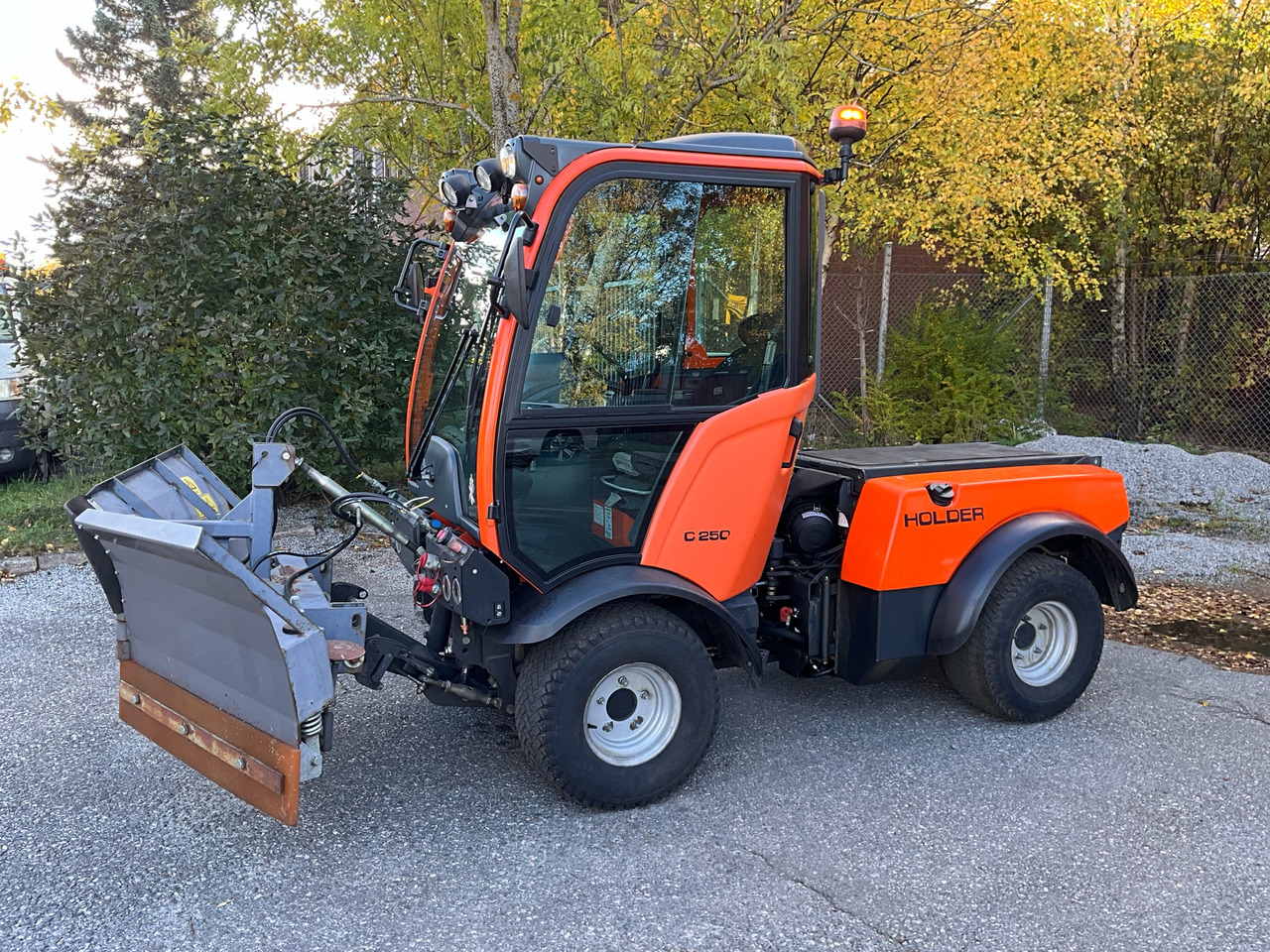 Holder C250 - Municipal/ Special vehicle: picture 1 Holder C250 - Municipal/ Special vehicle: picture 1