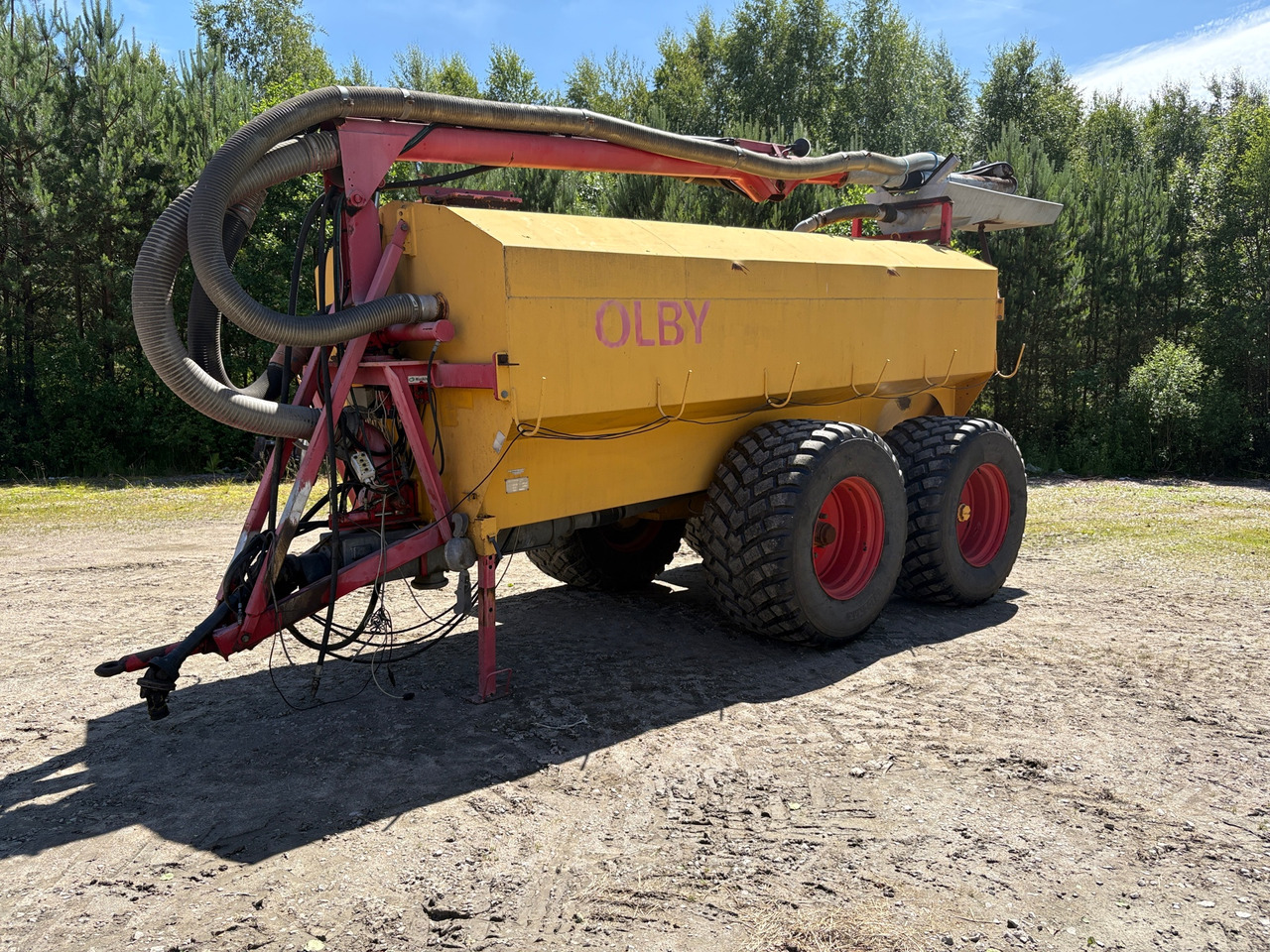 Olby 12B4 - Fertilizing equipment: picture 1 Olby 12B4 - Fertilizing equipment: picture 1