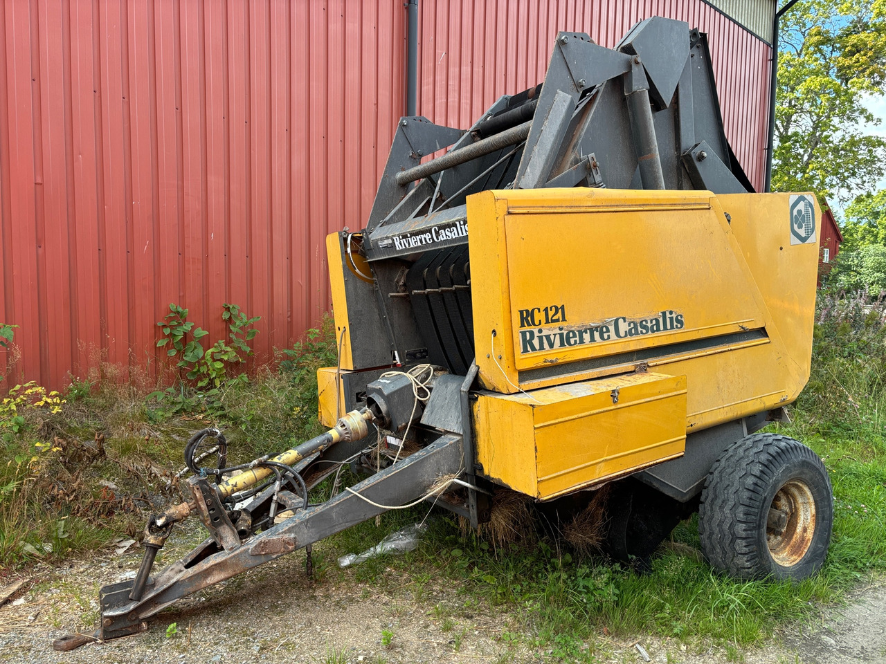 Rivierre Casalis RC121 - Round baler: picture 1 Rivierre Casalis RC121 - Round baler: picture 1