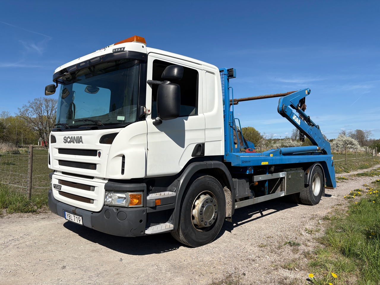 Scania P230 - Truck: picture 1 Scania P230 - Truck: picture 1