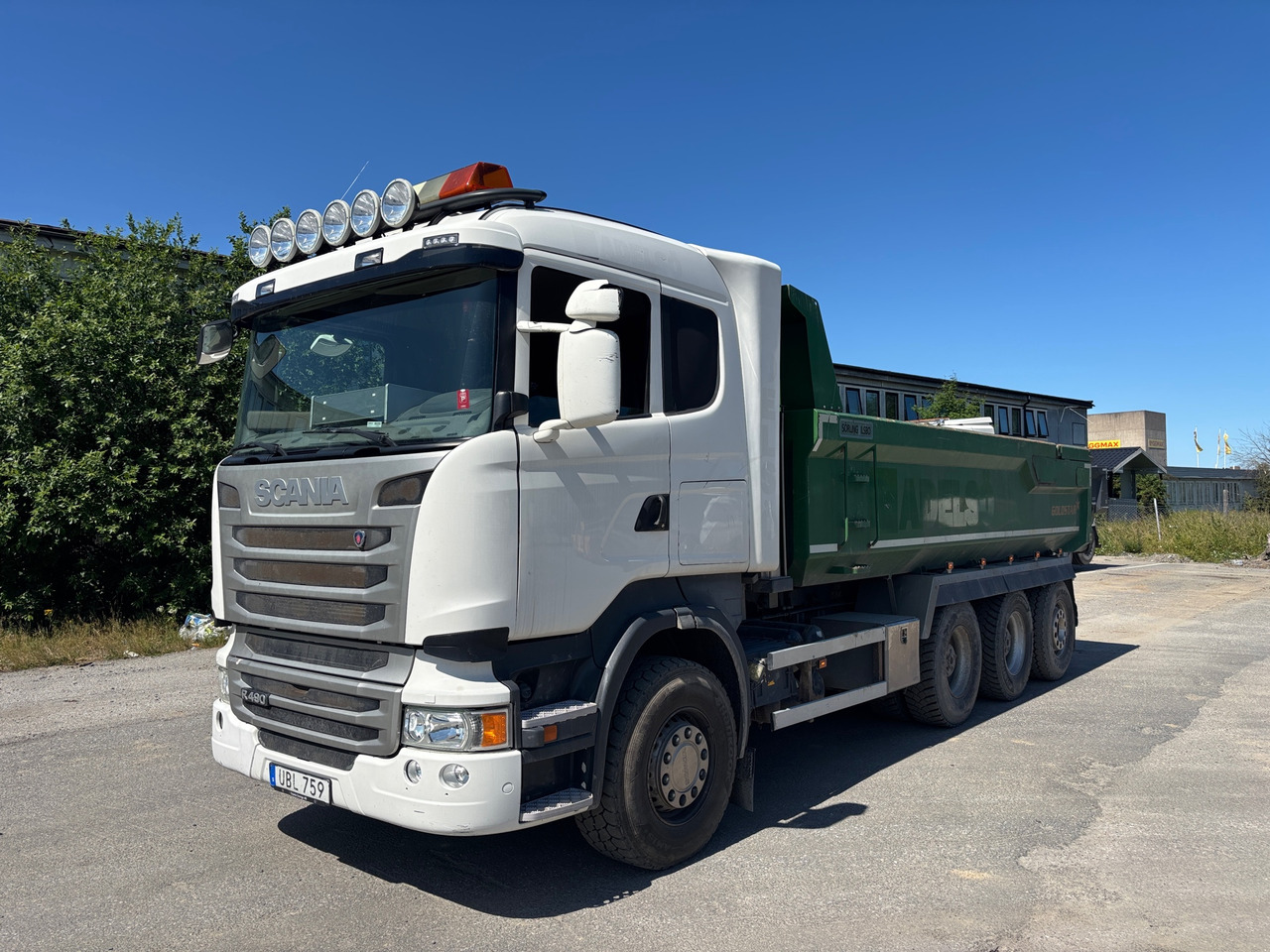 Scania R490LB8X4*4HSA - Truck: picture 1 Scania R490LB8X4*4HSA - Truck: picture 1