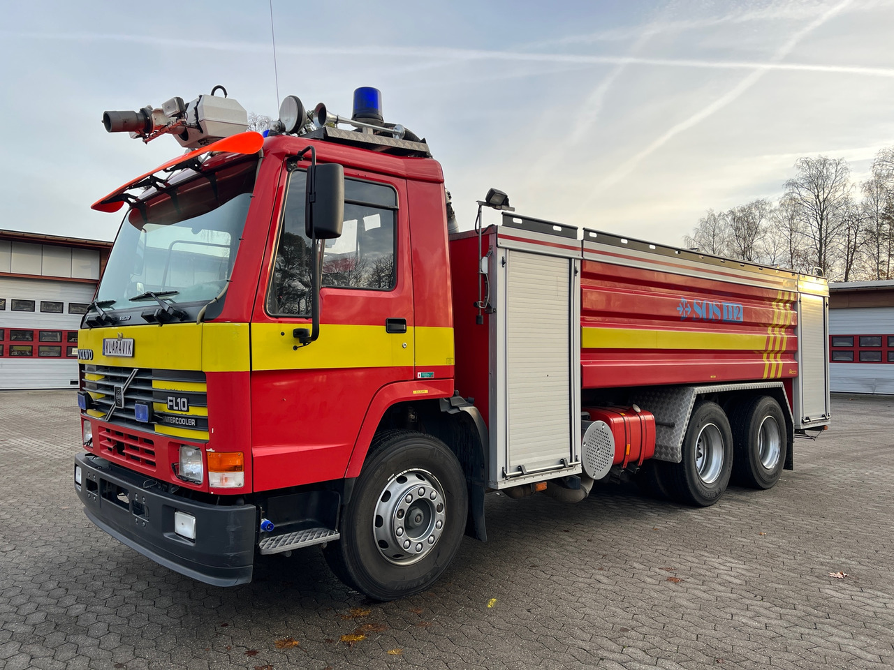 Volvo FL10 6x2 - Truck: picture 1 Volvo FL10 6x2 - Truck: picture 1