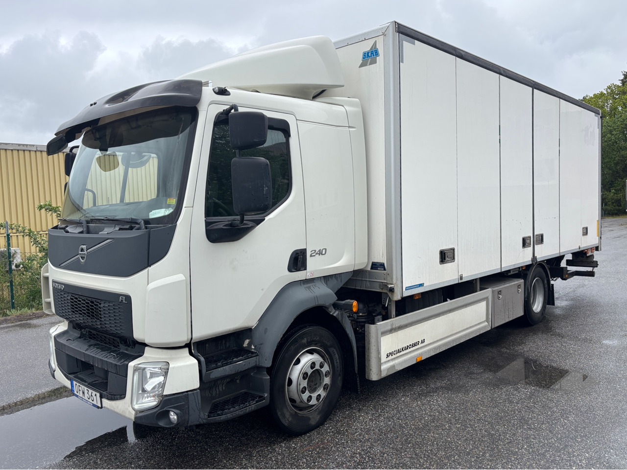 Volvo Fl 240 - Truck: picture 1 Volvo Fl 240 - Truck: picture 1