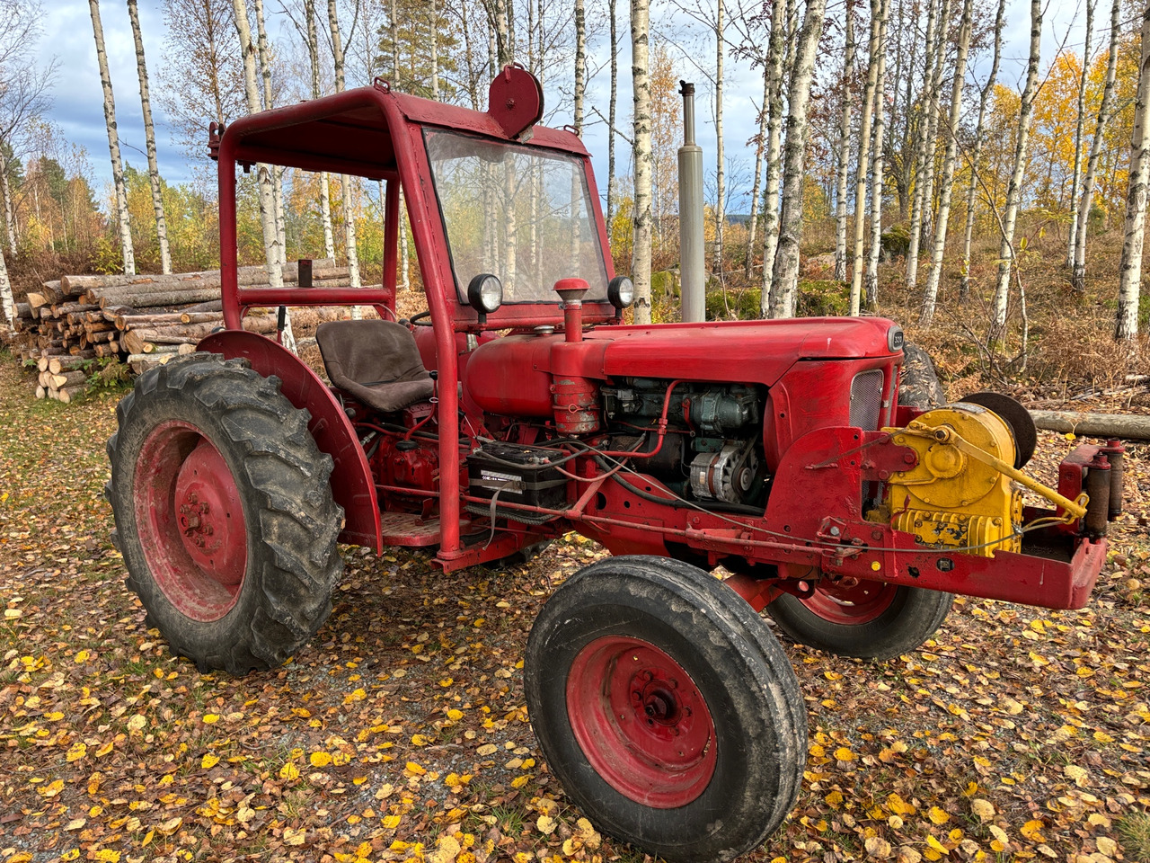 Volvo BM 320 Buster - Farm tractor: picture 1 Volvo BM 320 Buster - Farm tractor: picture 1