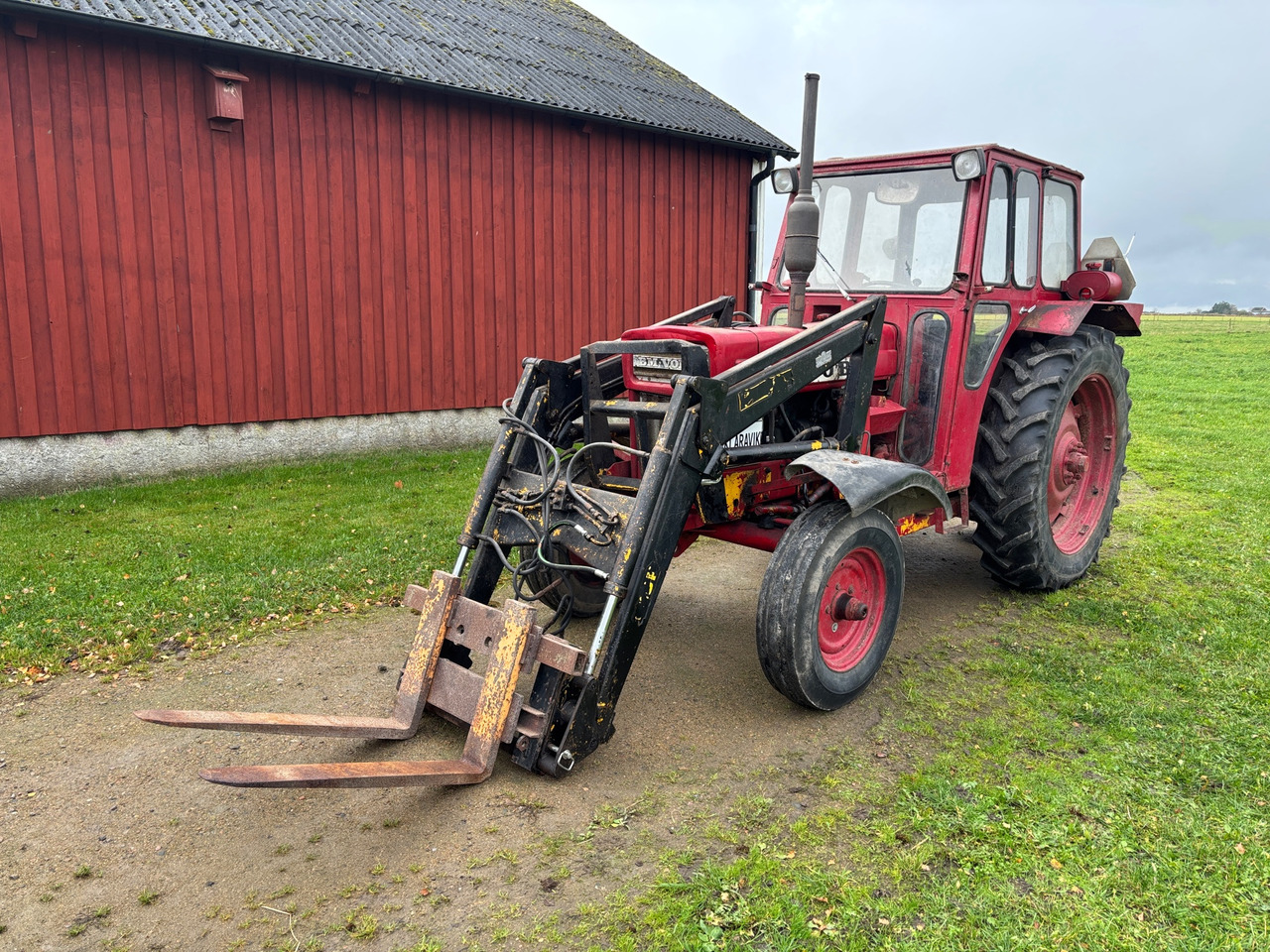 Volvo BM T 600 - Farm tractor: picture 1 Volvo BM T 600 - Farm tractor: picture 1