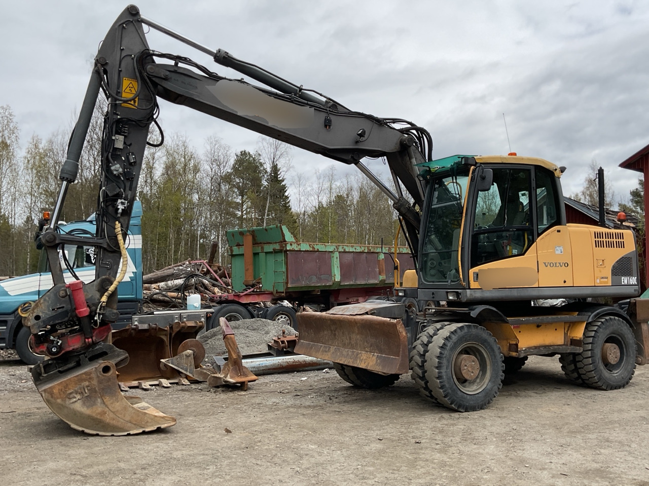 Volvo EW160C - Excavator: picture 1 Volvo EW160C - Excavator: picture 1