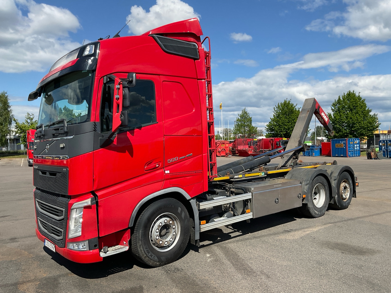 Volvo FH 500 - Hook lift truck: picture 1 Volvo FH 500 - Hook lift truck: picture 1