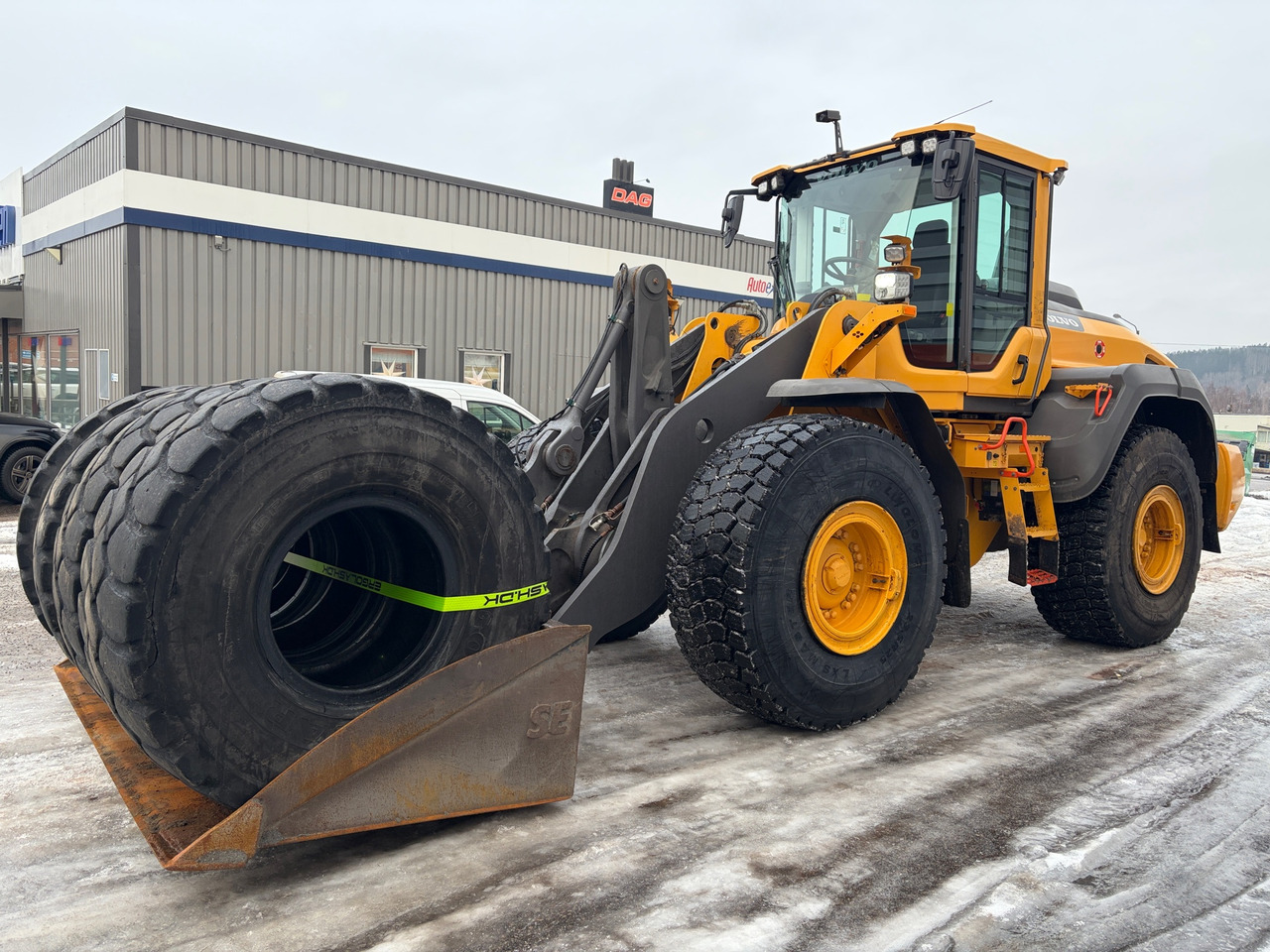 Volvo L110H - Wheel loader: picture 1 Volvo L110H - Wheel loader: picture 1
