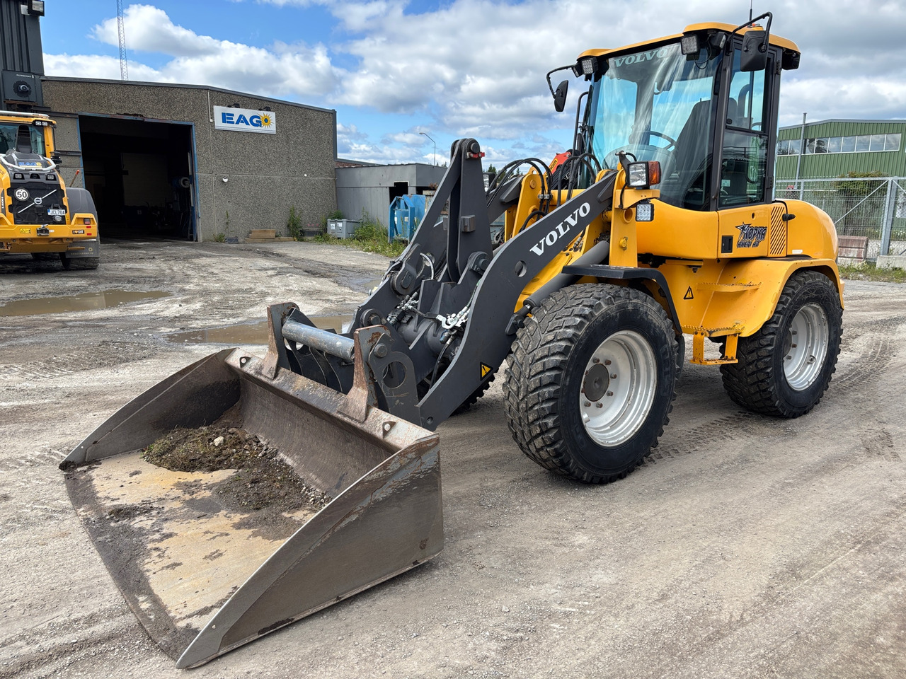 Volvo L35B - Wheel loader: picture 1 Volvo L35B - Wheel loader: picture 1