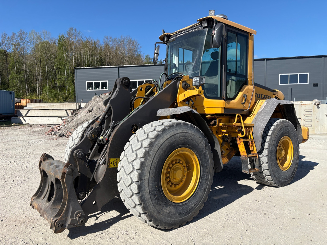 Volvo L70F - Wheel loader: picture 1 Volvo L70F - Wheel loader: picture 1