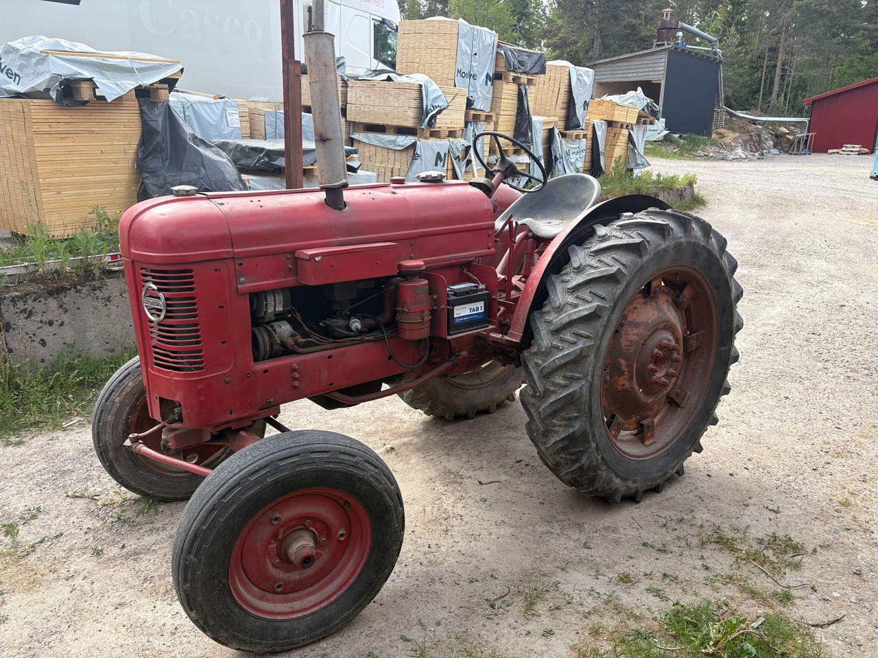 Volvo T33 - Farm tractor: picture 1 Volvo T33 - Farm tractor: picture 1