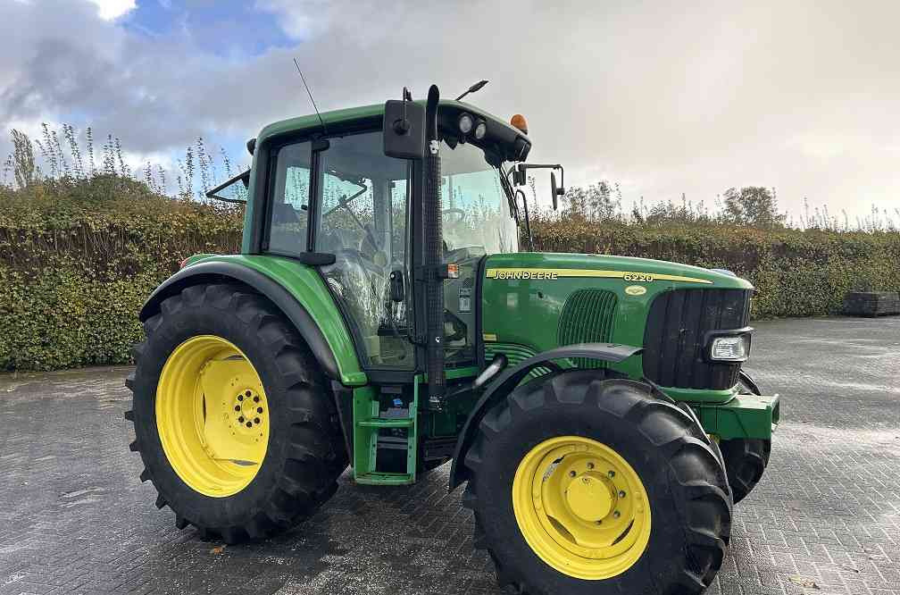John Deere 6220 premium, 7500 uur MARGEPRIJS - Farm tractor: picture 4 John Deere 6220 premium, 7500 uur MARGEPRIJS - Farm tractor: picture 4