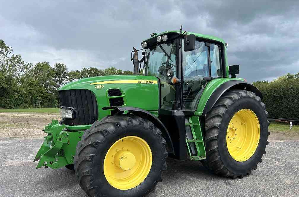 John Deere VERKOCHT!! - Farm tractor: picture 1 John Deere VERKOCHT!! - Farm tractor: picture 1