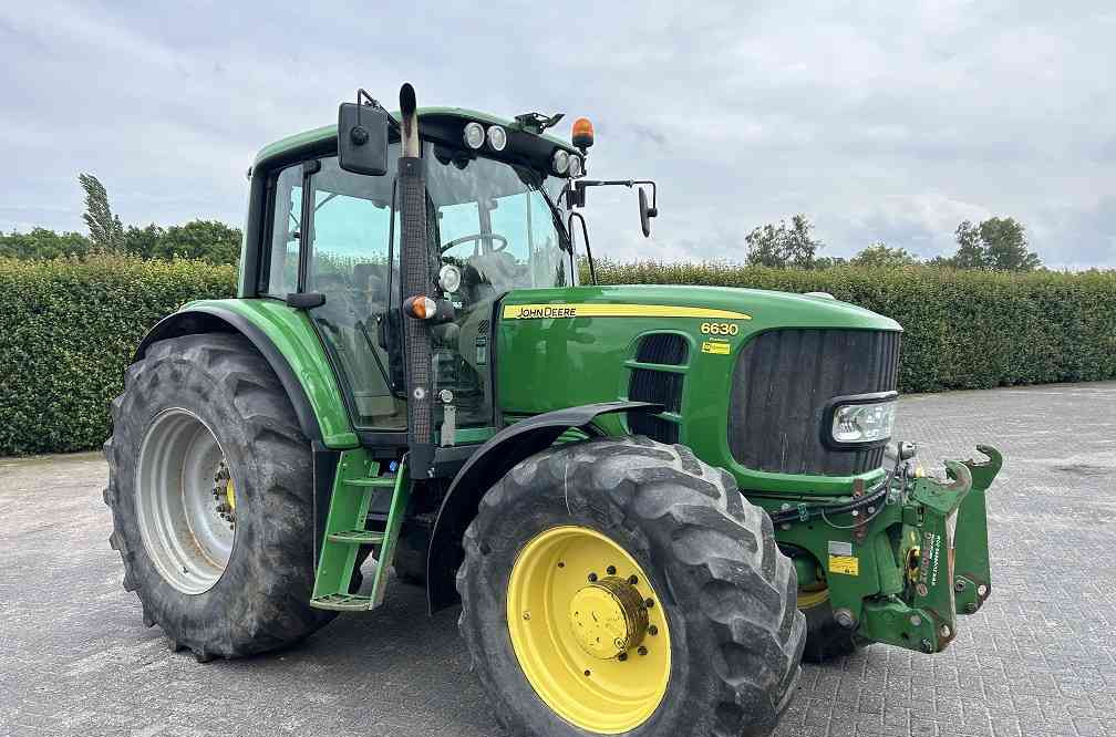 John Deere VERKOCHT!! - Farm tractor: picture 5 John Deere VERKOCHT!! - Farm tractor: picture 5