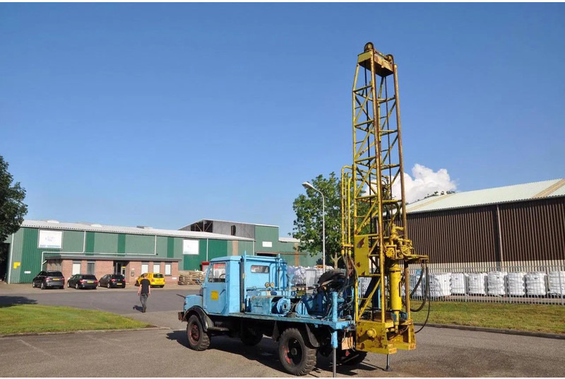 Hanomag AL 28 Z met Celler machinen fabrik DB114 - 30 - Drilling rig: picture 5 Hanomag AL 28 Z met Celler machinen fabrik DB114 - 30 - Drilling rig: picture 5