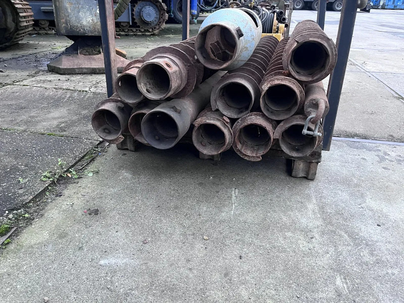 Holle avegaren hol schnecke Open augers Holle avegaren hol schnecke Open augers - Drilling rig: picture 5 Holle avegaren hol schnecke Open augers Holle avegaren hol schnecke Open augers - Drilling rig: picture 5