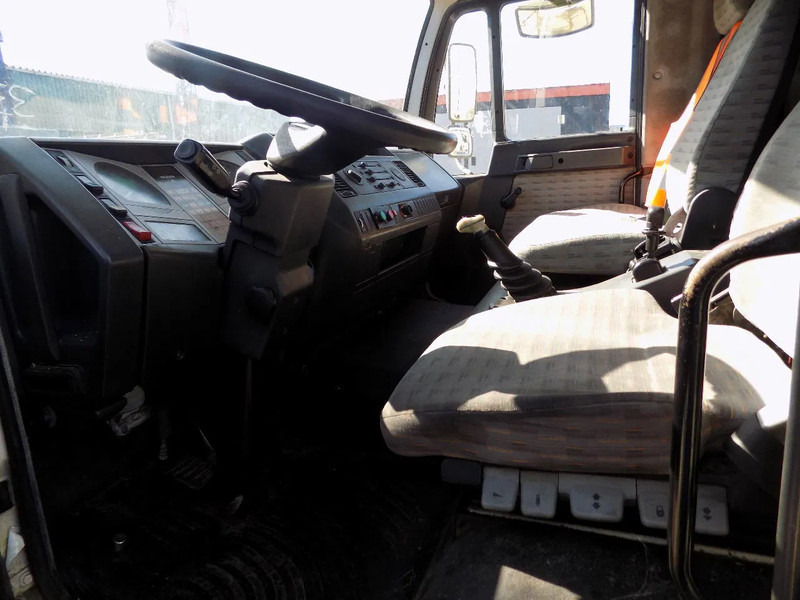 MAN 8.136 MAN 8.163 koel vrieswagen met laadklep - Refrigerator truck: picture 5 MAN 8.136 MAN 8.163 koel vrieswagen met laadklep - Refrigerator truck: picture 5