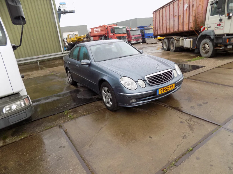 Mercedes-Benz E.320.CDI - Car: picture 2 Mercedes-Benz E.320.CDI - Car: picture 2