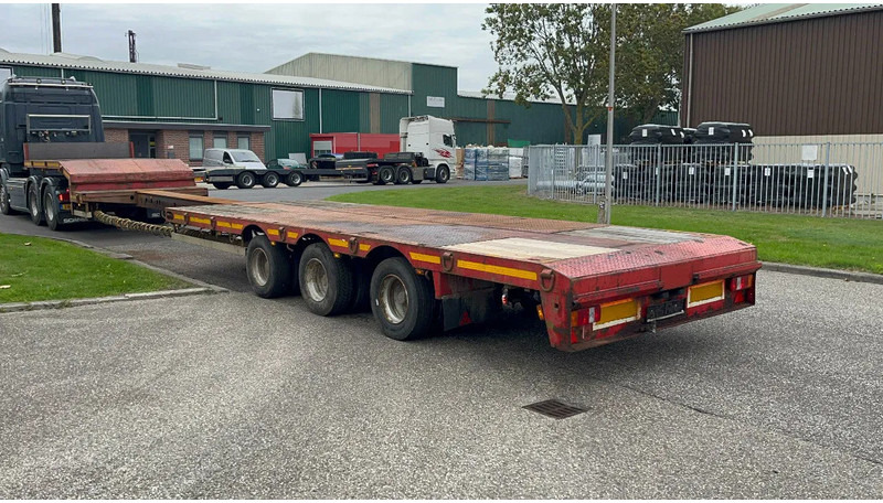 Nooteboom OSD-48-03-V/L - Low loader semi-trailer: picture 1 Nooteboom OSD-48-03-V/L - Low loader semi-trailer: picture 1