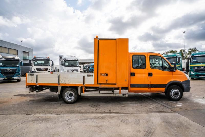 Iveco DAILY 70C17 - Flatbed van: picture 3 Iveco DAILY 70C17 - Flatbed van: picture 3