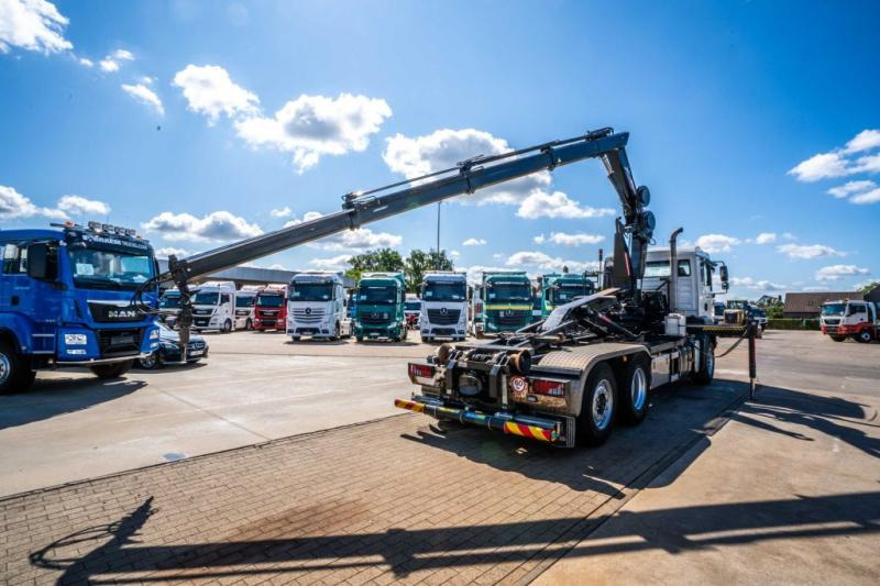 MAN TGA 26.320 BL -6X2-4+HIAB 122 E3 HIDUO - Hook lift truck, Crane truck: picture 4 MAN TGA 26.320 BL -6X2-4+HIAB 122 E3 HIDUO - Hook lift truck, Crane truck: picture 4
