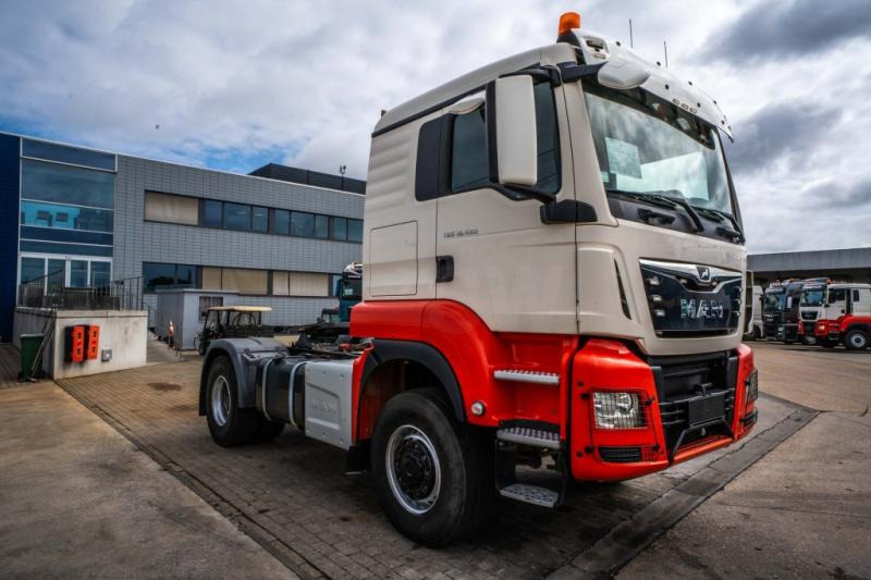 MAN TGS 18.460 BLS 4X4 + kiphydr. (Cardan) - Tractor unit: picture 2 MAN TGS 18.460 BLS 4X4 + kiphydr. (Cardan) - Tractor unit: picture 2