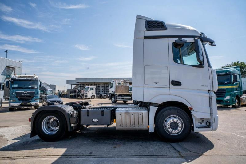 Mercedes ACTROS 1845 LS - Tractor unit: picture 3 Mercedes ACTROS 1845 LS - Tractor unit: picture 3