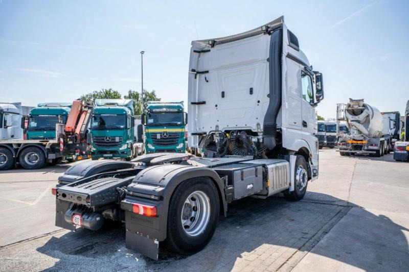 Mercedes ACTROS 1845 LS - Tractor unit: picture 4 Mercedes ACTROS 1845 LS - Tractor unit: picture 4