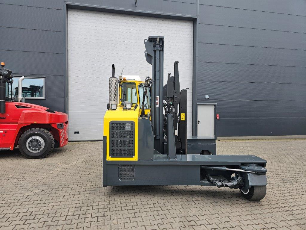 Combilift C12000 - 4-way reach truck: picture 5 Combilift C12000 - 4-way reach truck: picture 5
