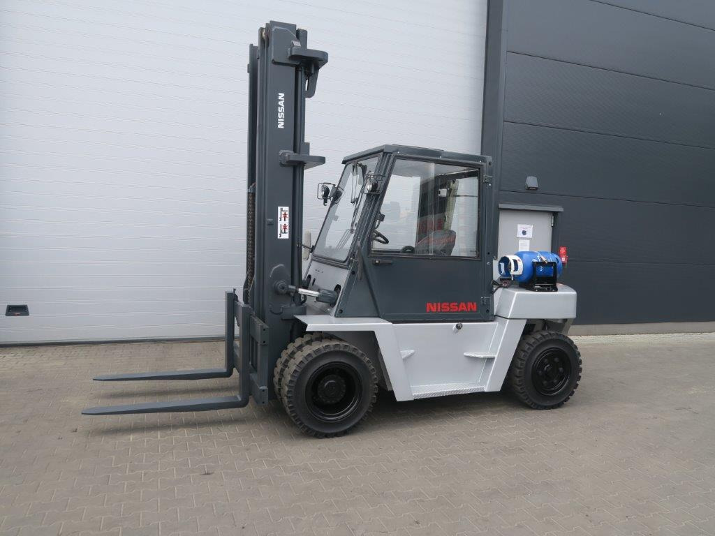 Nissan bBF05H70U - Forklift: picture 1 Nissan bBF05H70U - Forklift: picture 1