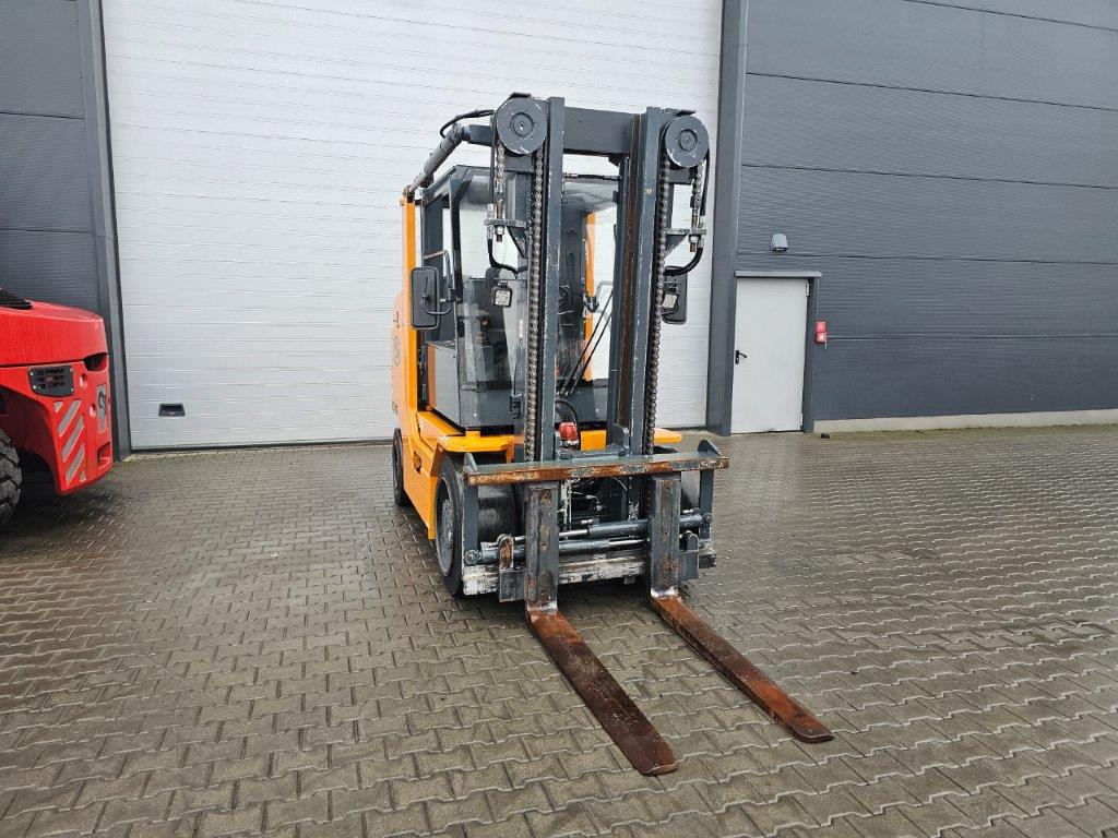 RMF KSBL70G - Forklift: picture 4 RMF KSBL70G - Forklift: picture 4