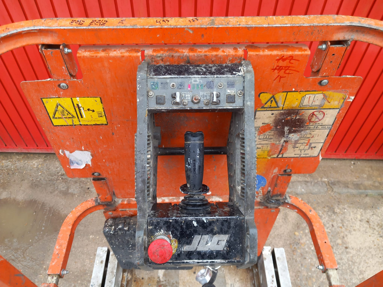 Scissor lift JLG 2030ES: picture 8