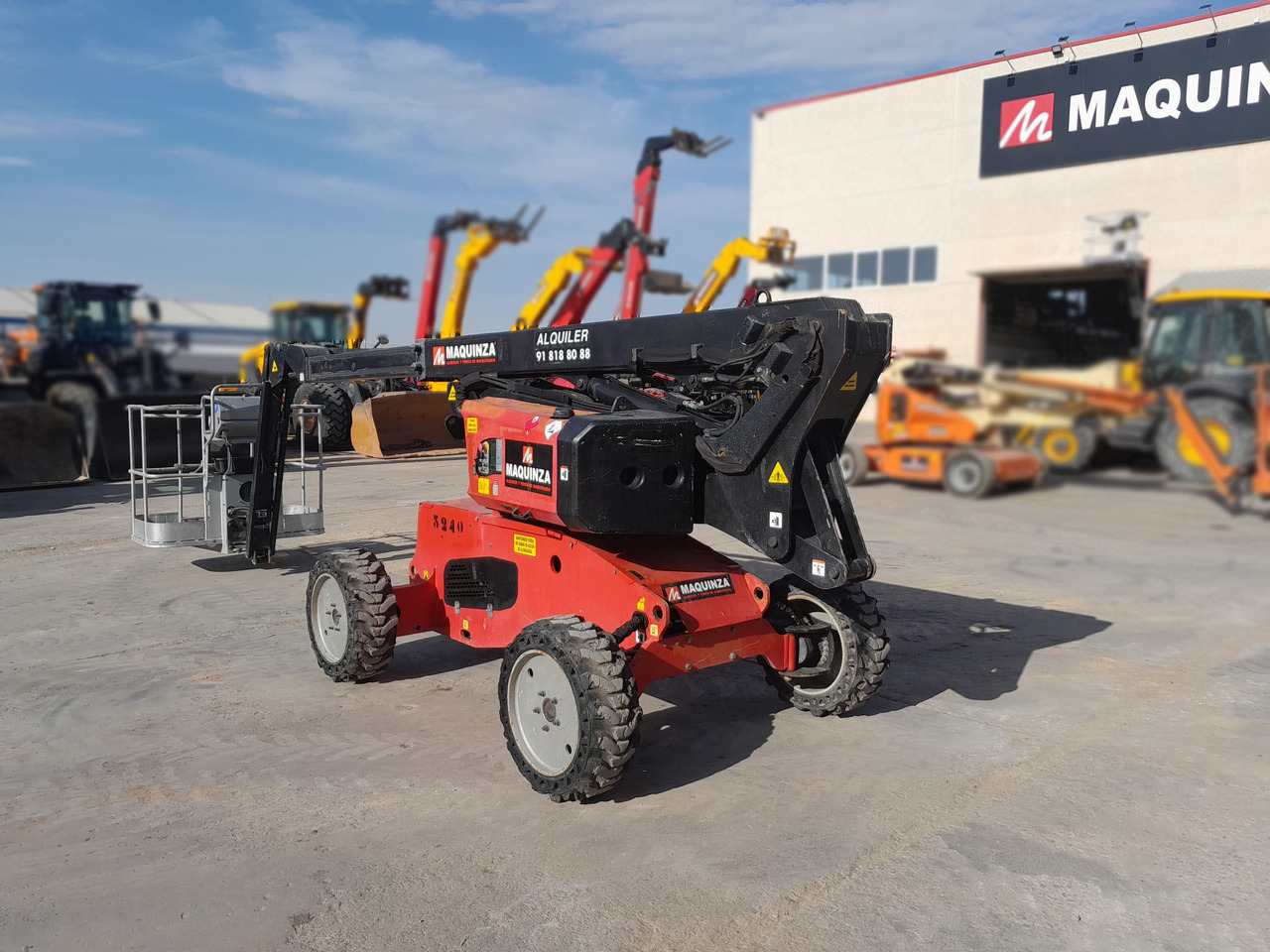 MANITOU MAN GO 12 - Articulated boom: picture 2 MANITOU MAN GO 12 - Articulated boom: picture 2