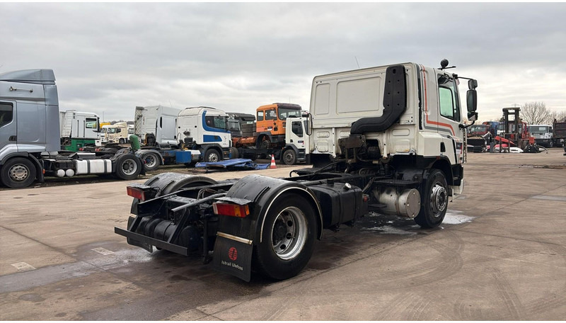 DAF 75 ATI 300 (EURO 2 / MANUAL PUMP / POMPE MANUELLE / MANUAL GEARBOX) - Cab chassis truck: picture 4 DAF 75 ATI 300 (EURO 2 / MANUAL PUMP / POMPE MANUELLE / MANUAL GEARBOX) - Cab chassis truck: picture 4