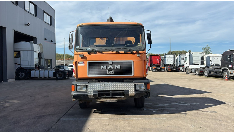 MAN 26.342 (6X4 / BIG AXLE / GRAND PONT) - Tipper: picture 2 MAN 26.342 (6X4 / BIG AXLE / GRAND PONT) - Tipper: picture 2