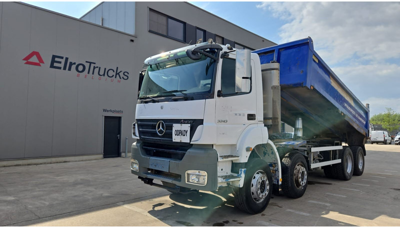 Mercedes-Benz Axor 3243 (BOITE MANUELLE / MANUAL GEARBOX / LAMES / 8X4 / MANUAL GETRIEBE) - Tipper: picture 1 Mercedes-Benz Axor 3243 (BOITE MANUELLE / MANUAL GEARBOX / LAMES / 8X4 / MANUAL GETRIEBE) - Tipper: picture 1