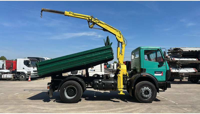 Mercedes-Benz SK 1722 (4X4 / LAMES / GRAND PONT / GRUE / TRES PROPRE / BIG HUB / STEEL SUSP. / V6) - Tipper, Crane truck: picture 4 Mercedes-Benz SK 1722 (4X4 / LAMES / GRAND PONT / GRUE / TRES PROPRE / BIG HUB / STEEL SUSP. / V6) - Tipper, Crane truck: picture 4