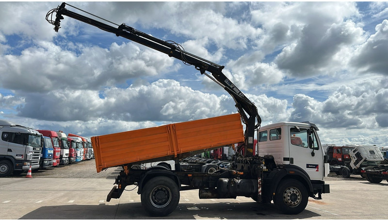 Mercedes-Benz SK 1824 (V6 / BIG AXLE / GRAND PONT / LAMES / STEEL / BOITE MANUELLE / HIAB 071 GRUE) - Tipper, Crane truck: picture 3 Mercedes-Benz SK 1824 (V6 / BIG AXLE / GRAND PONT / LAMES / STEEL / BOITE MANUELLE / HIAB 071 GRUE) - Tipper, Crane truck: picture 3