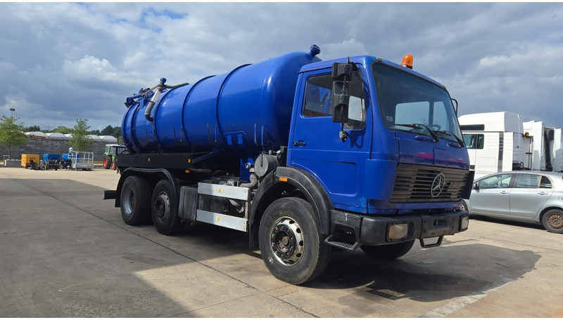 Mercedes-Benz SK 2222 (15000 L / LAMES / GRAND PONT / VIDANGEUR / BIG AXLE / V6) - Vacuum truck: picture 3 Mercedes-Benz SK 2222 (15000 L / LAMES / GRAND PONT / VIDANGEUR / BIG AXLE / V6) - Vacuum truck: picture 3