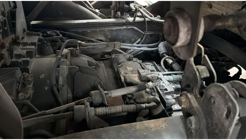 Box truck Renault Premium 320 (BOITE MANUELLE / CAMION FRANCAIS / PARFAIT ETAT / MANUAL GEARBOX): picture 20 Box truck Renault Premium 320 (BOITE MANUELLE / CAMION FRANCAIS / PARFAIT ETAT / MANUAL GEARBOX): picture 20